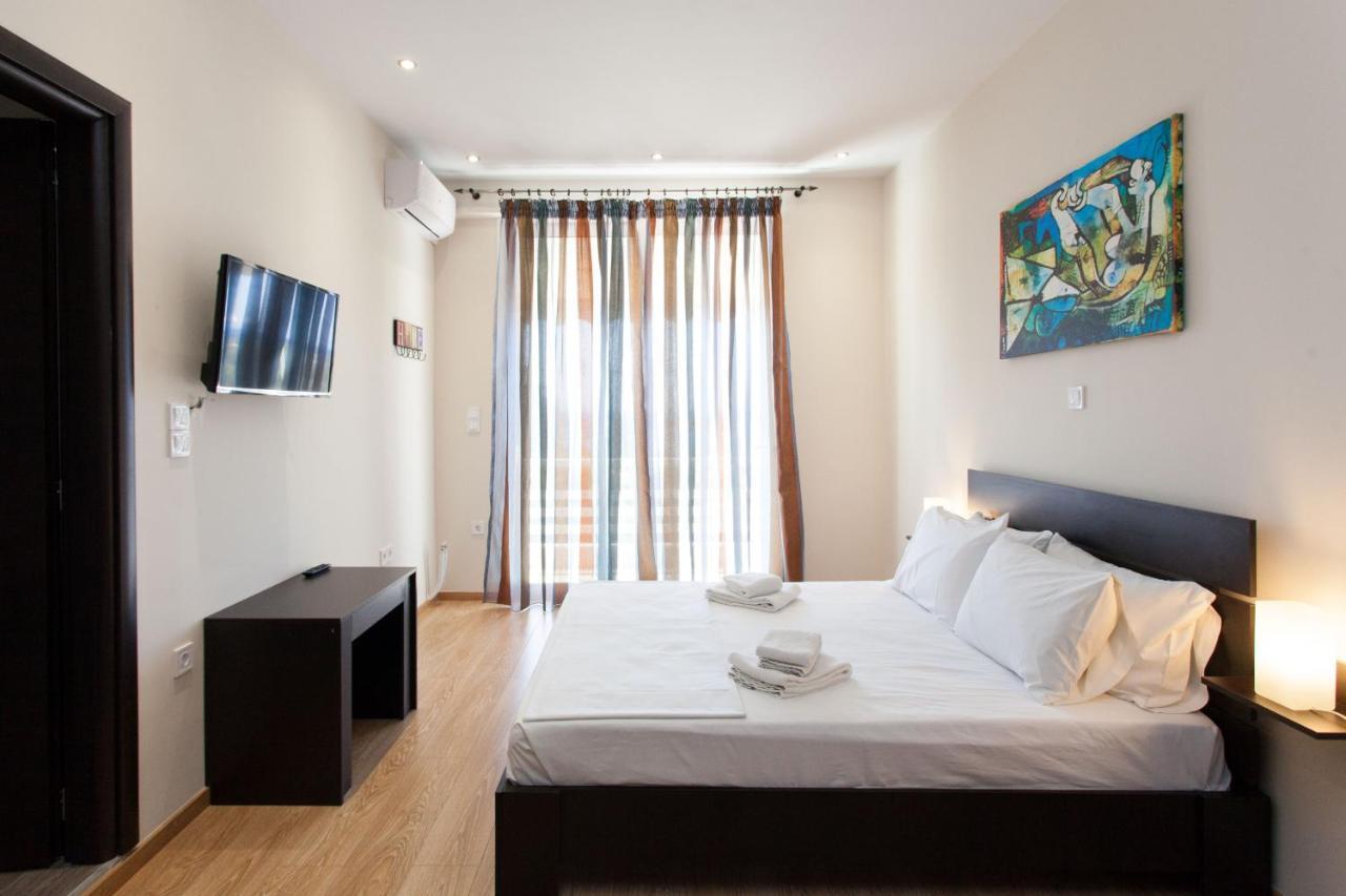 Modern Apt In Glyfada A Breath Away From The Sea - The View Atenas Exterior foto
