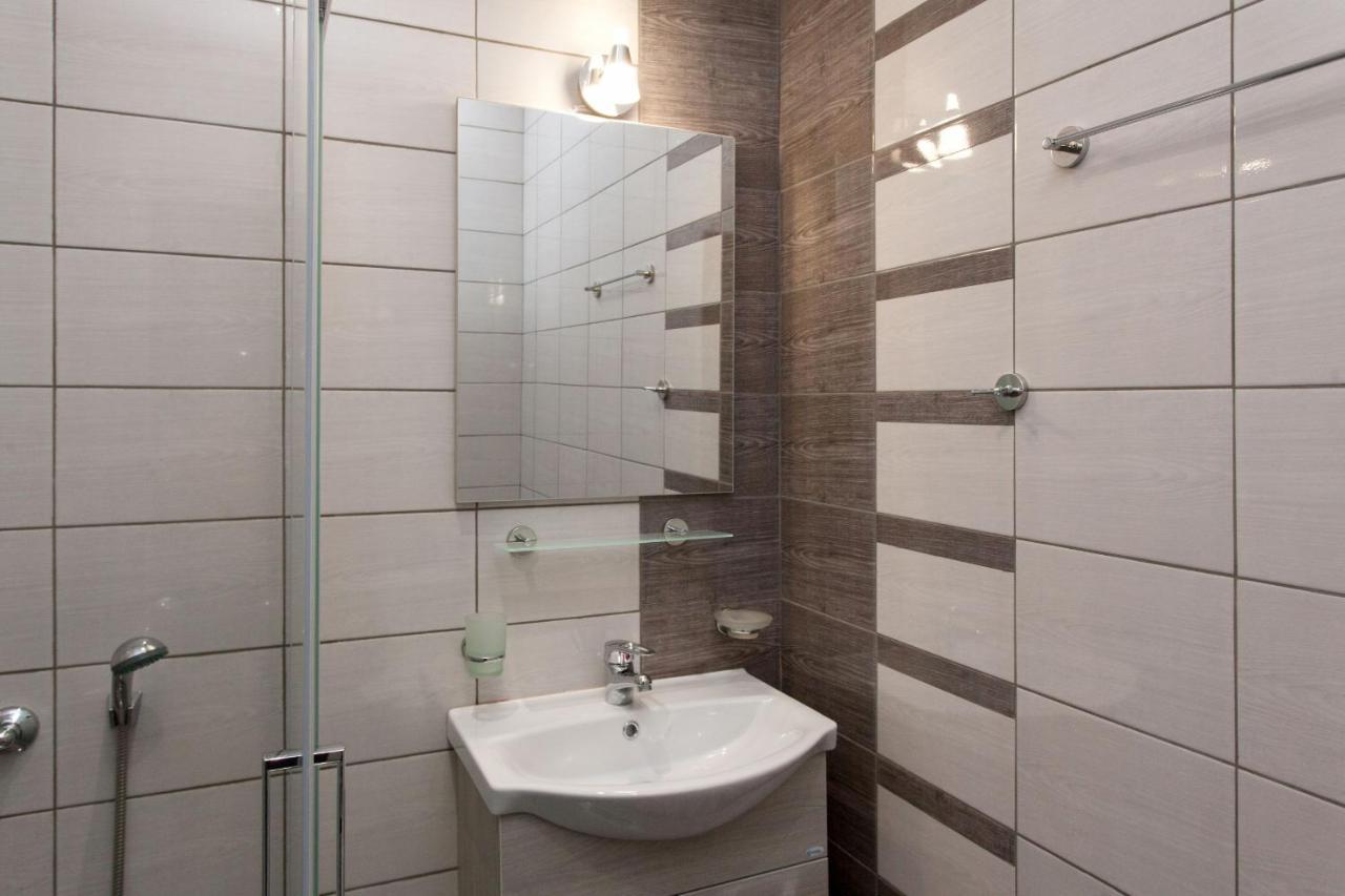 Modern Apt In Glyfada A Breath Away From The Sea - The View Atenas Exterior foto