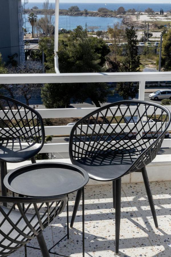 Modern Apt In Glyfada A Breath Away From The Sea - The View Atenas Exterior foto